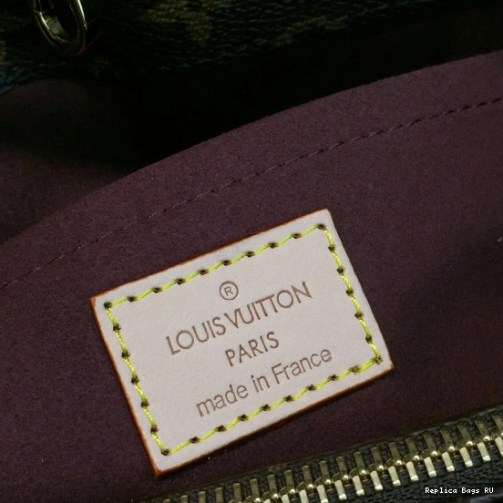 Affordable VUITTON LOUIS MONTAIGNE MM 0710